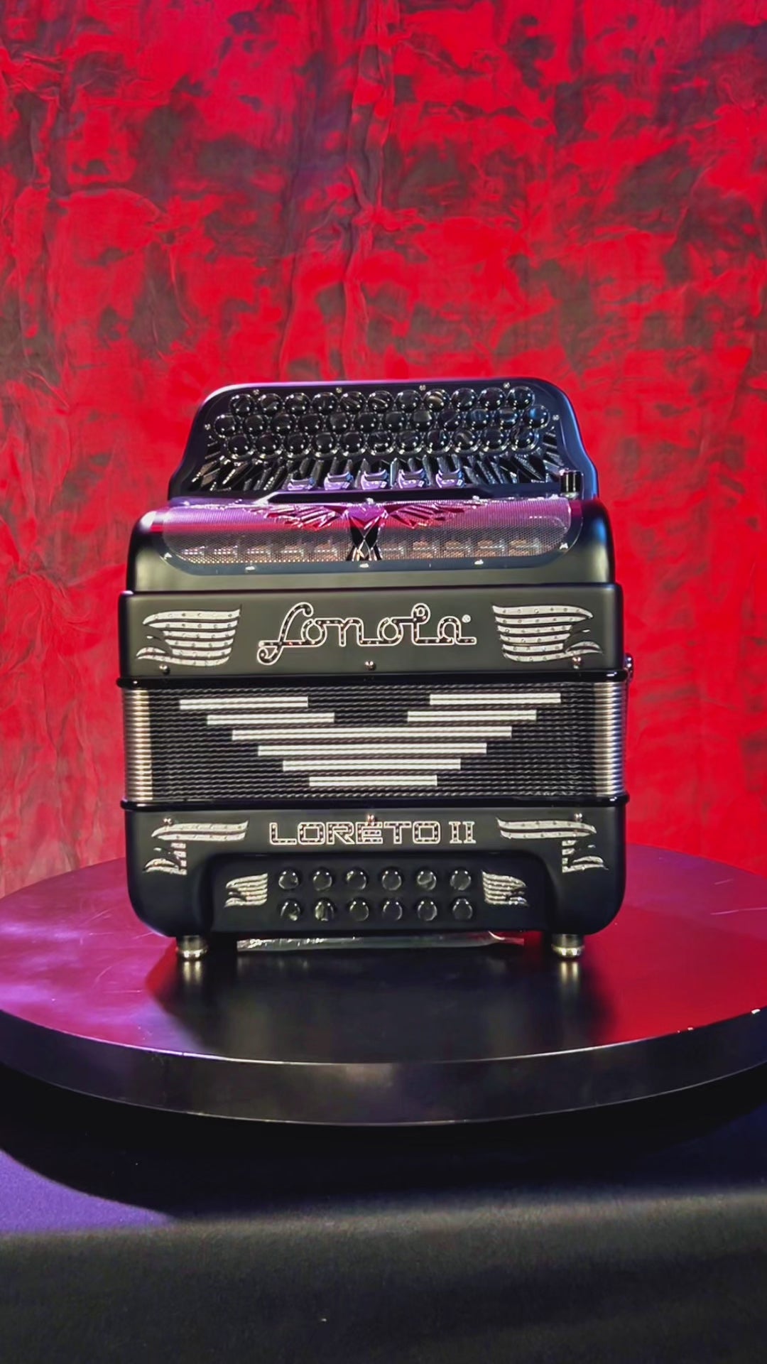 Cargar video: SONOLA MATTEBLCK.mov__PID:78caed62-25f9-4ed7-b125-7b2fd4a28dec