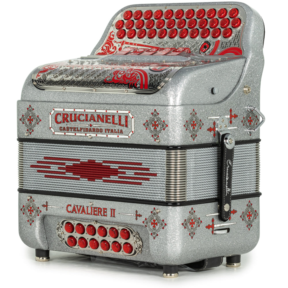 Acordeón Crucianelli Cavaliere II Ultra Compacto 5 Registros Mi Brillo Plateado Rojo