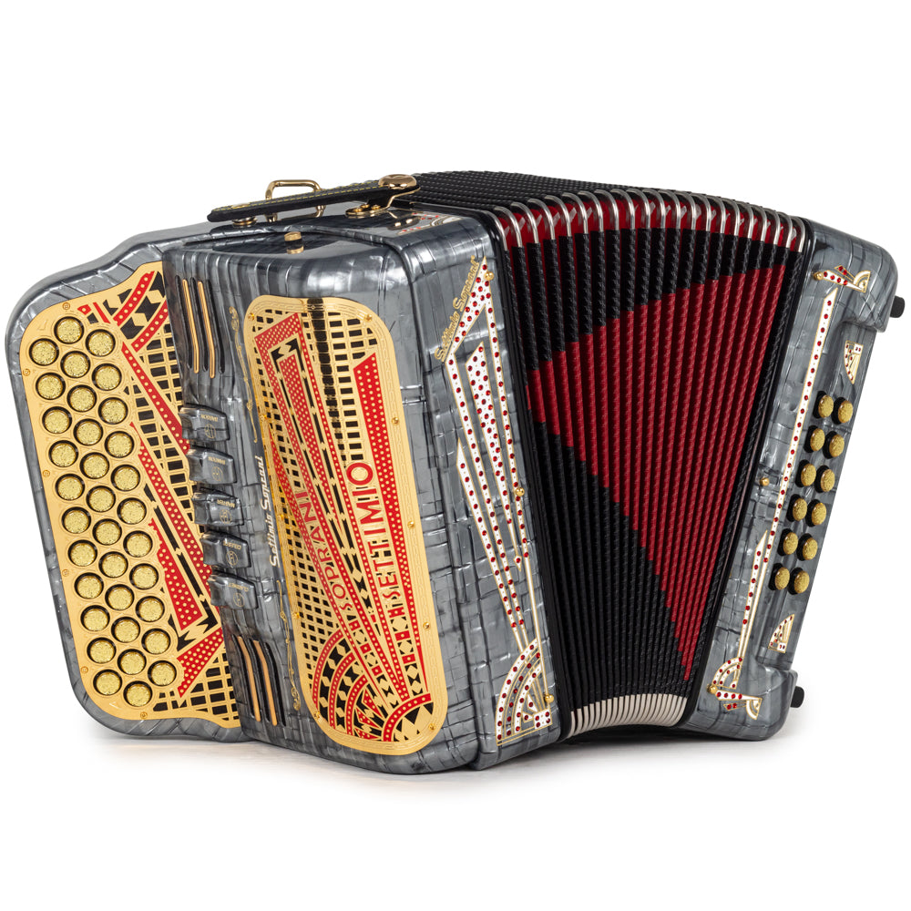 Settimio Soprani Castello II Ultra Compacto Acordeon 5 Registros Mi Gris con Dorado y Rojo